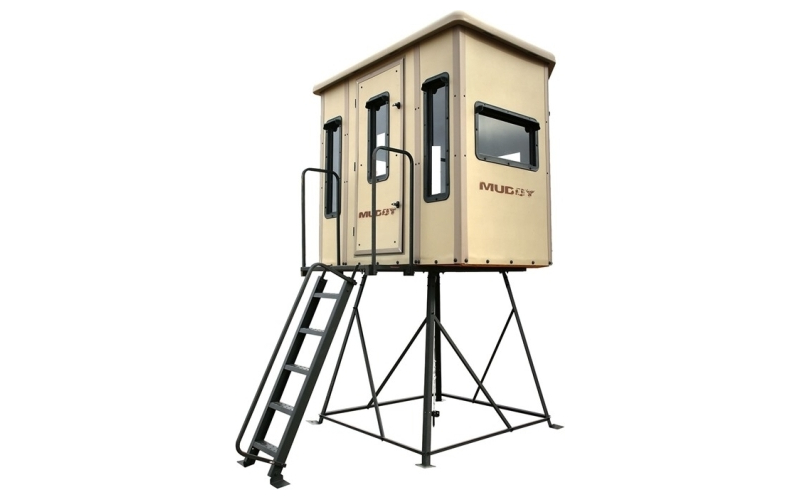Brownells Penthouse box blind with 5' elite tower & carpet floor mat