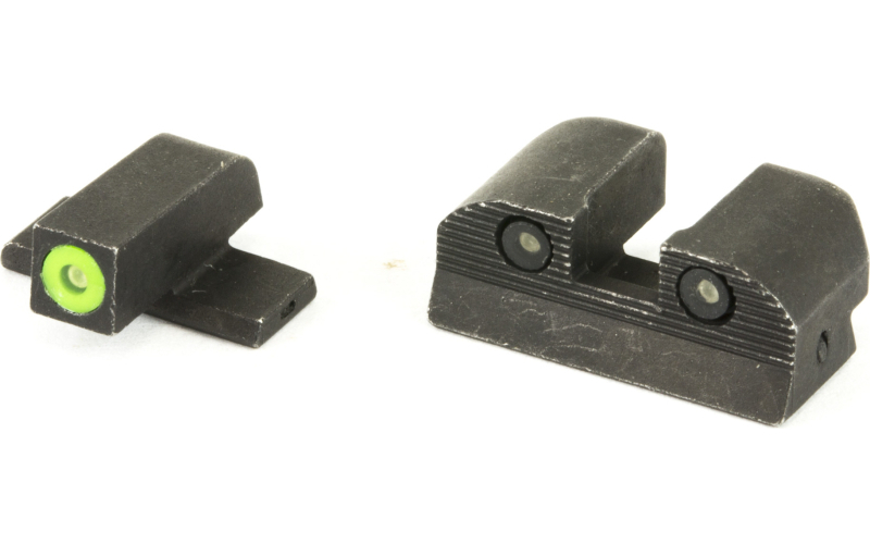Sig Sauer XRay, Day/Night Sight, #8 Tritium Green Front Sight, #8 Square Notch Rear Sight, Fits Sig P224 9/357/40. P226 9/357, P228, P229 9/357/40, P239 9/357/40, P290 9/380, P320 Sub Compact 9/357 and SP2022 9/357 SOX10003