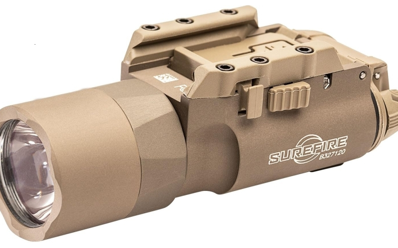 Surefire X300 Ultra, Weapon Light, White LED, 1000 Lumens, Fits Picatinny and Universal, For Pistols, Tan, 2x CR123 Batteries X300U-A-TN
